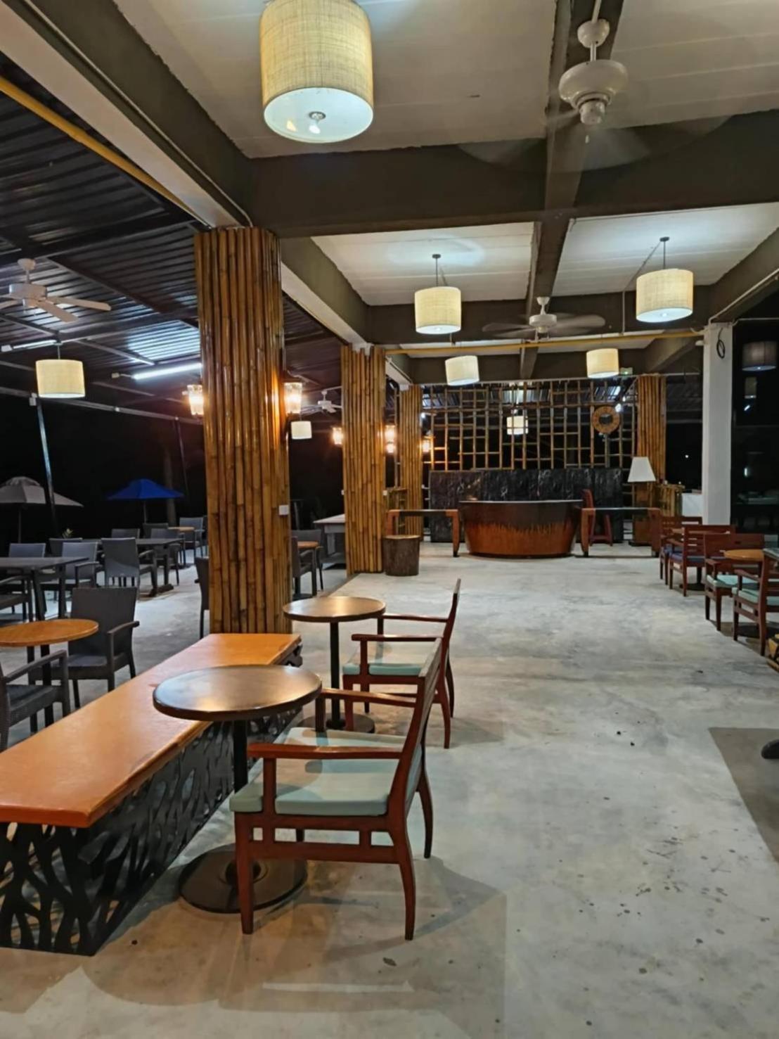 Green Gen Hotel, Mueang Phuket Ban Lo Ti Pa Екстер'єр фото