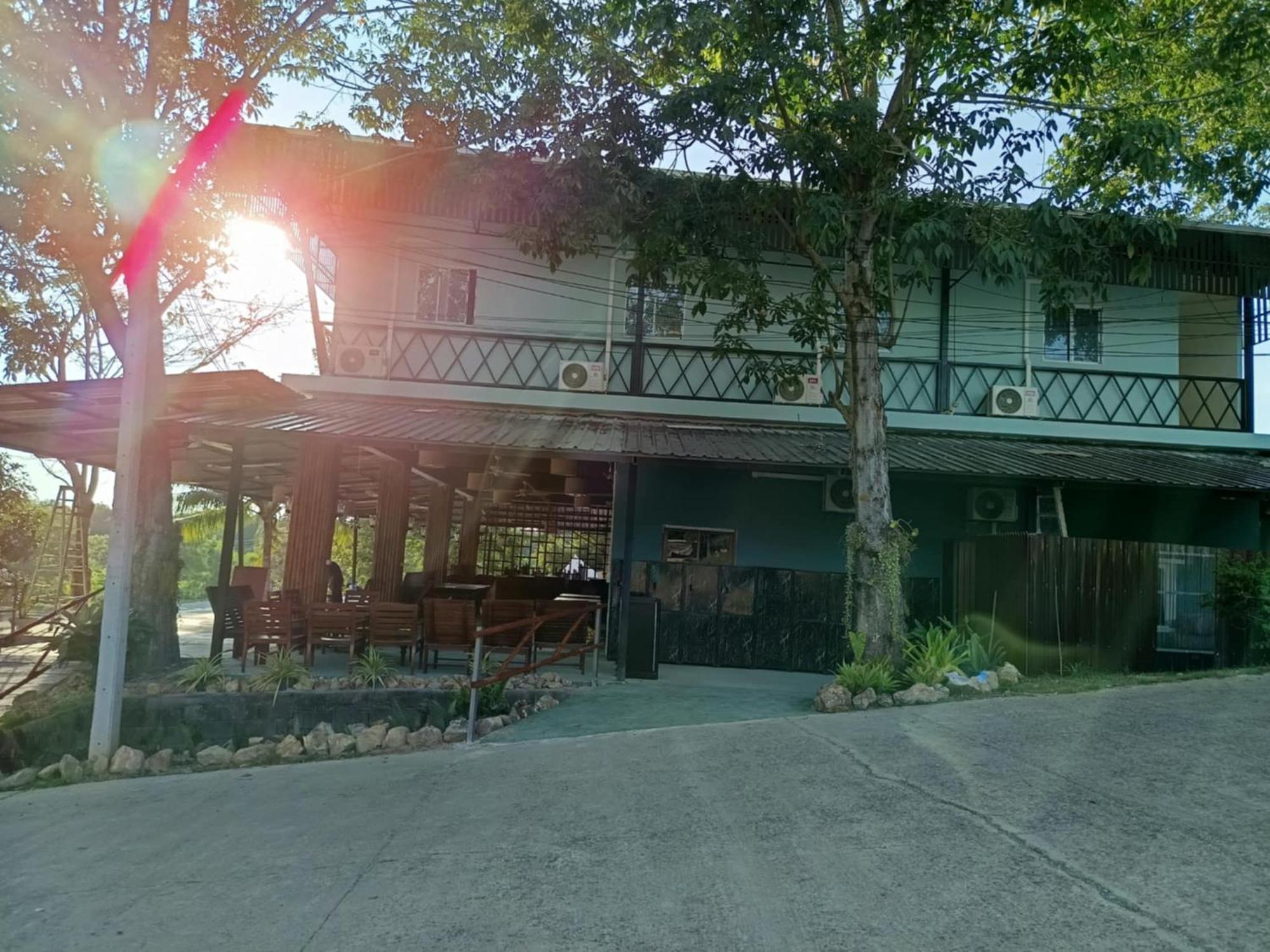 Green Gen Hotel, Mueang Phuket Ban Lo Ti Pa Екстер'єр фото