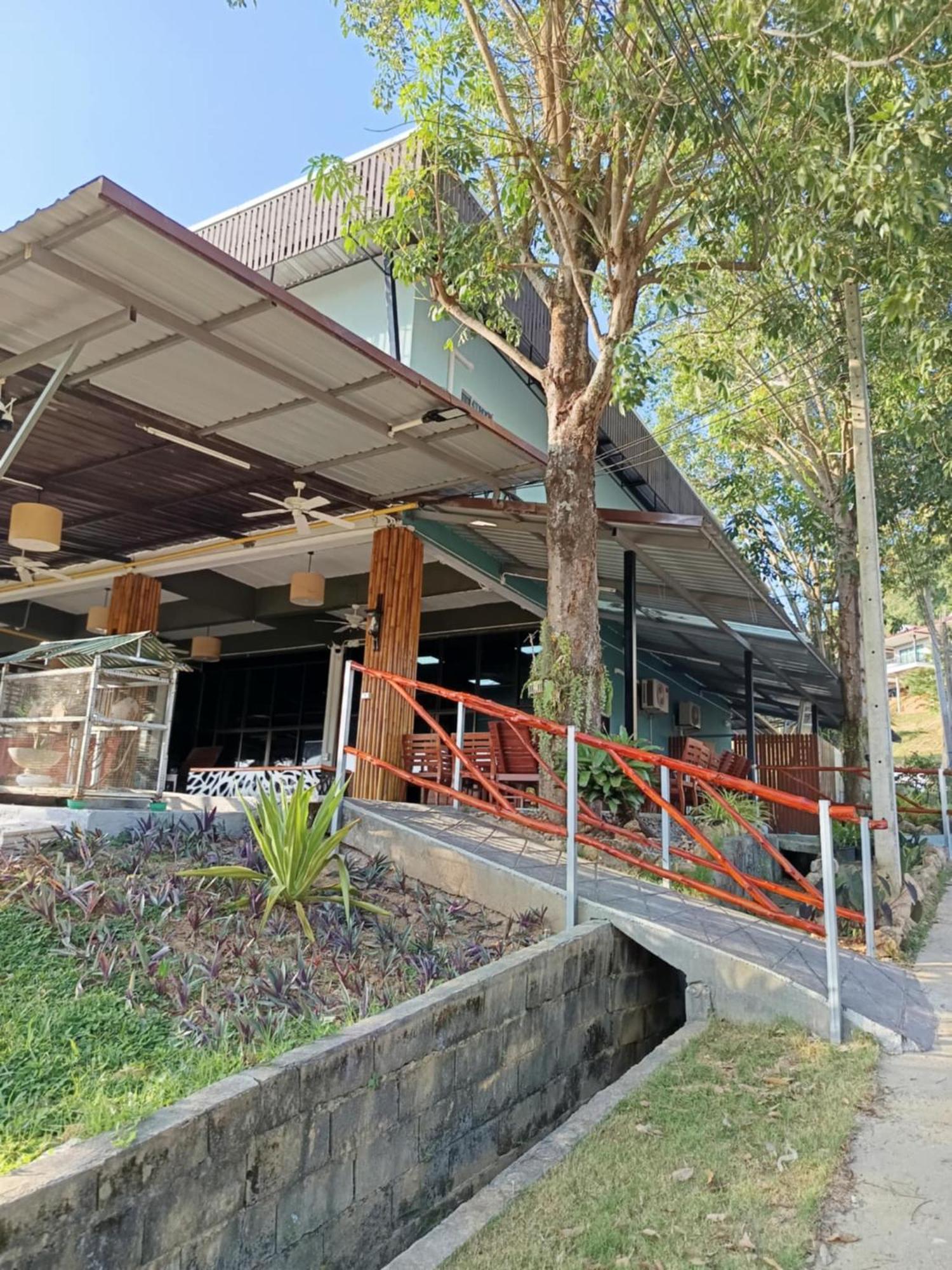Green Gen Hotel, Mueang Phuket Ban Lo Ti Pa Екстер'єр фото