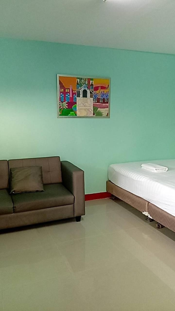 Green Gen Hotel, Mueang Phuket Ban Lo Ti Pa Екстер'єр фото