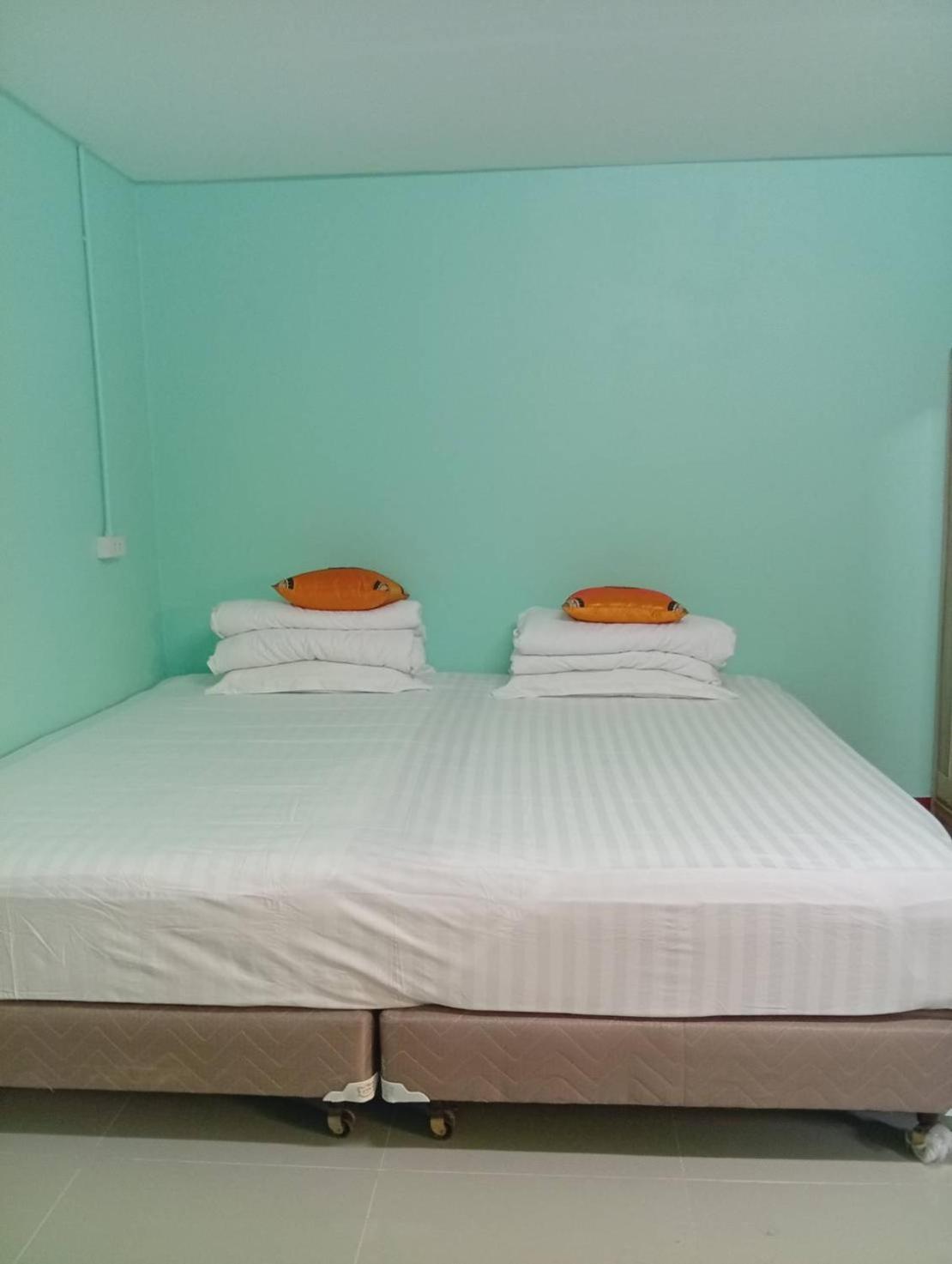 Green Gen Hotel, Mueang Phuket Ban Lo Ti Pa Екстер'єр фото